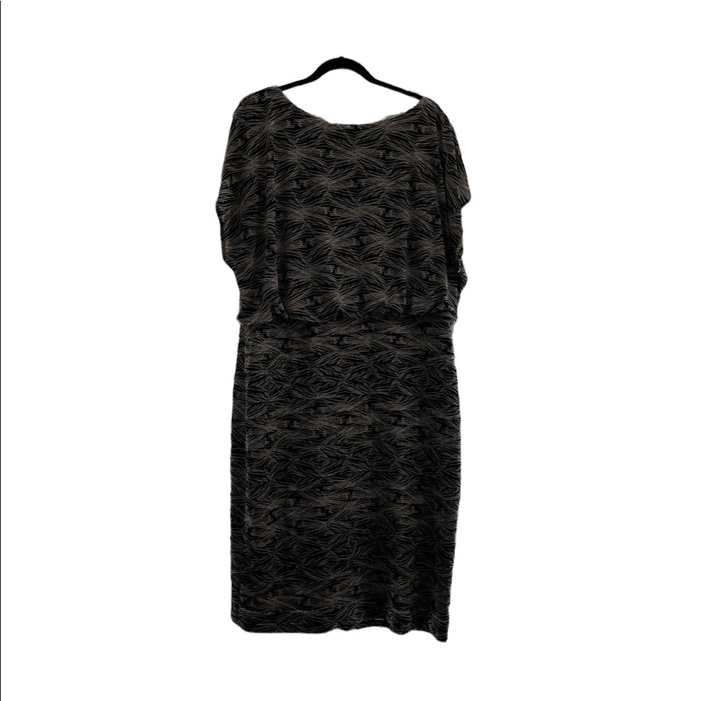 Adrianna Papell Woman 18W Sleeveless Black/White Dress